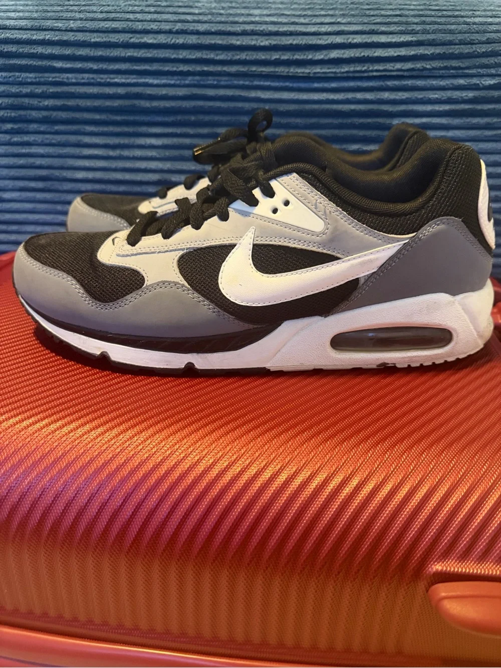 Nike Black, Gray and White Men's Athletic Shoes